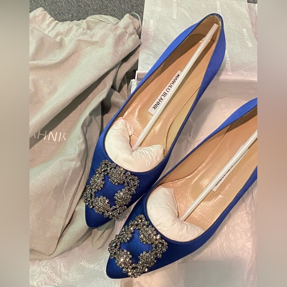Manolo Blahnik Hangisi Crystal-Buckle Satin Flat Blue 37 - Picture 4 of 6